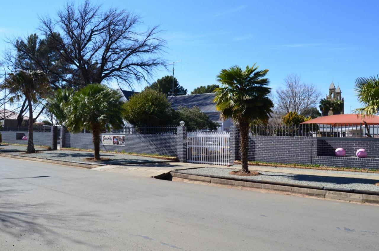 Sondela Bed & Breakfast Aliwal North Exterior foto